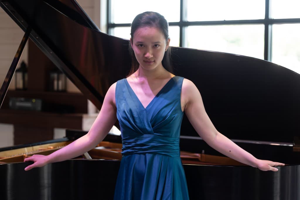 Vicky Yang